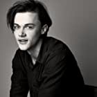 Christopher Briney به عنوان Conrad