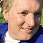 Bobby Tisdale به عنوان Doug