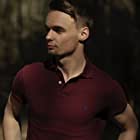 Marcus Alexander Bakkenberg به عنوان Mercenary Dennis