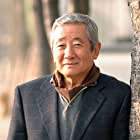 Jae-ho Song به عنوان Sergeant Shin Dong-chul