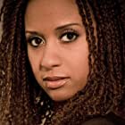 Tracie Thoms به عنوان Karen Wilson