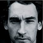 Joseph Mawle به عنوان Benjamin Lawrence