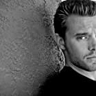 Billy Miller به عنوان Navy Recruiter