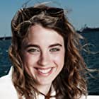 Adèle Haenel به عنوان Lieutenant Yvonne Santi