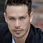 Kevin Alejandro به عنوان Dan Espinoza