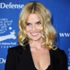 Alice Eve به عنوان Mary Walker