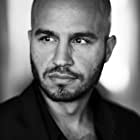 Dar Salim به عنوان Malik