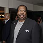 Leslie David Baker به عنوان Lt. Banning