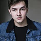 Tommy Knight به عنوان Brodie