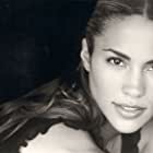 Paula Patton به عنوان Cindy Hull