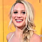 Kirby Bliss Blanton به عنوان Kitty Carlisle