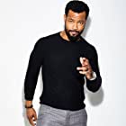 Isaiah Mustafa به عنوان Luke Garroway