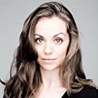 Liz Fitzgibbon به عنوان Ms. Neary