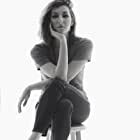 Isidora Goreshter به عنوان Svetlana