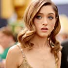 Natalia Dyer به عنوان Nancy Wheeler