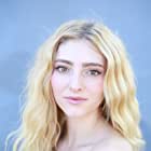 Willow Shields به عنوان Primrose Everdeen