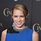 Cody Horn به عنوان Davis