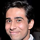 Suraj Sharma به عنوان Pi Patel