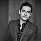 Jason Ralph به عنوان Yvonne's Boyfriend