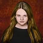 Kate Moyer به عنوان Young Peg