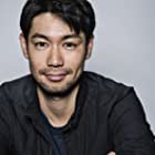 Ken Yamamura به عنوان Det. Oguchi
