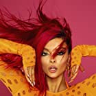 Bebe Rexha به عنوان Tuesday