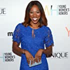 Yvonne Orji به عنوان Emily