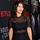 Nini Le Huynh به عنوان Claire's Assistant