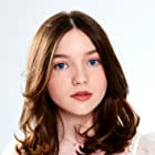 Alexa Swinton به عنوان Maddox Aged 11