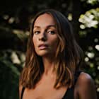 Grace Palmer به عنوان Deb