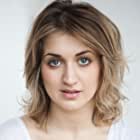 Holly Aston به عنوان Rose Miller