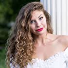Wren Barnes به عنوان Party guest