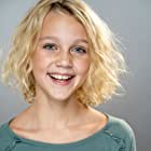 Elle Graham به عنوان Susie Coyle