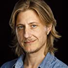 Scott Turner Schofield به عنوان Robin Jones