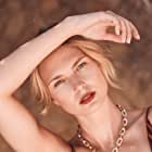 Karolina Szymczak به عنوان Ewa