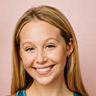 Miranda McKeon به عنوان Josie Pye