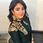 Zaira Wasim به عنوان Young Geeta