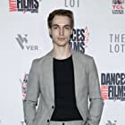 Trevor Stines به عنوان Lucas