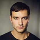 Nikolas Salmon به عنوان Gabe
