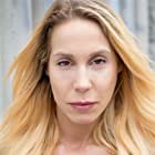 Maria Syngrou به عنوان Psychic