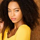 Lindsey Da Sylveira به عنوان Zoe